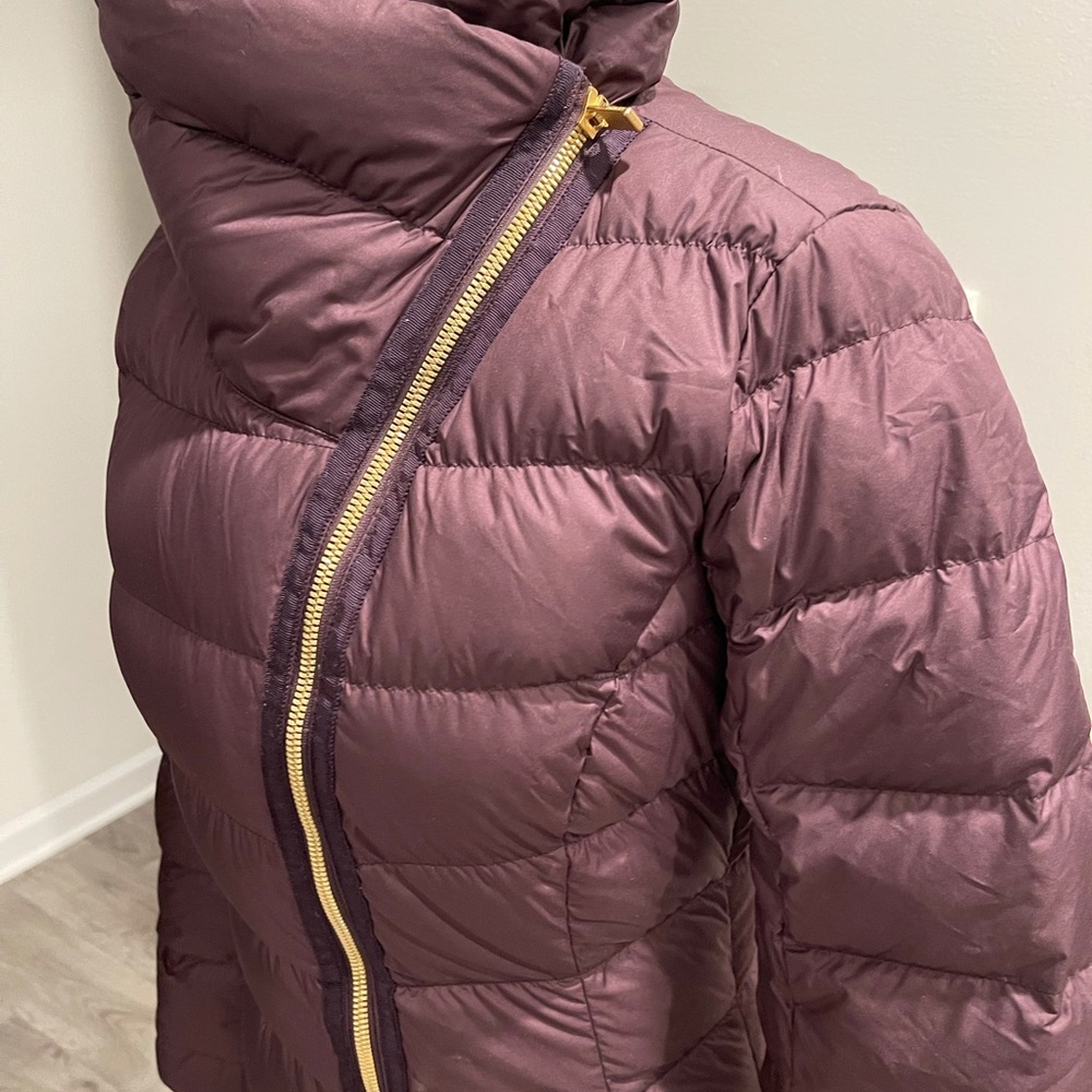 Athleta puffer - Picture 3 of 4